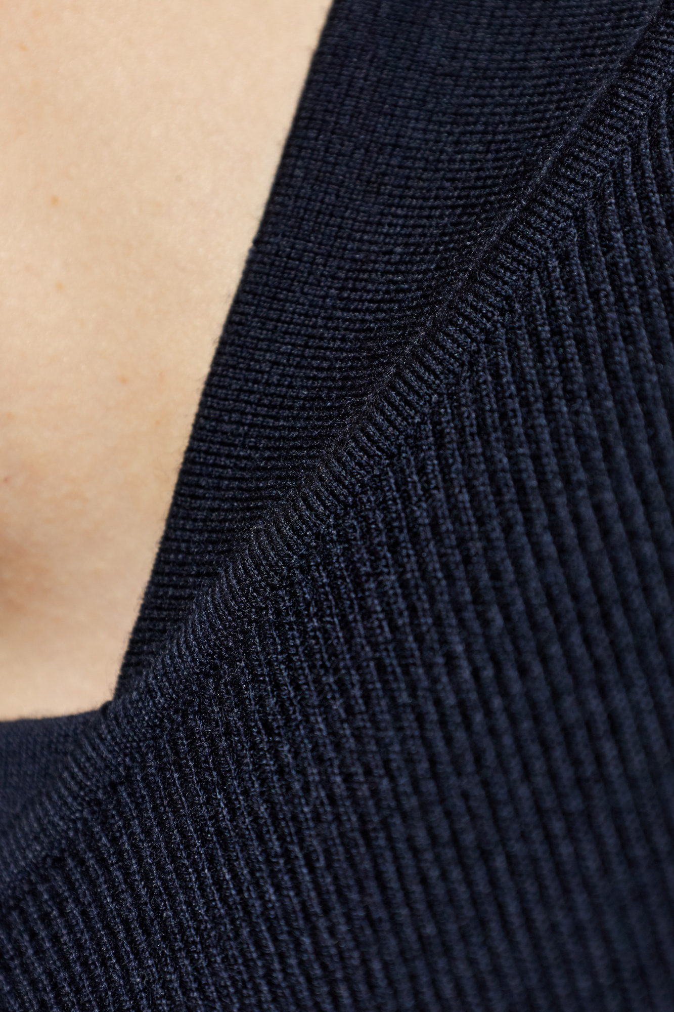 Giorgio Armani Wool sweater | Men's | Vitkac